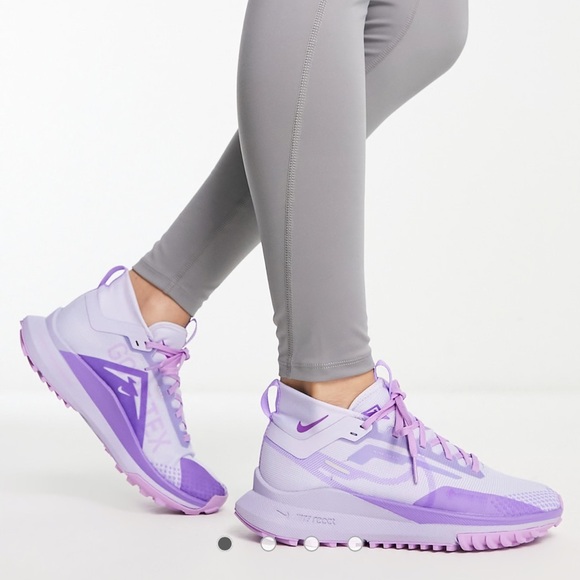 Women's Purple React Pegasus Trail 4 Gore-Tex Sneakers - Picture 6 of 8